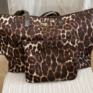 Coach large weekend tote bag with small storage